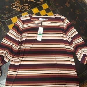 NWT Calvin Klein Women’s top, size large. Ruched sleeves, stripes!